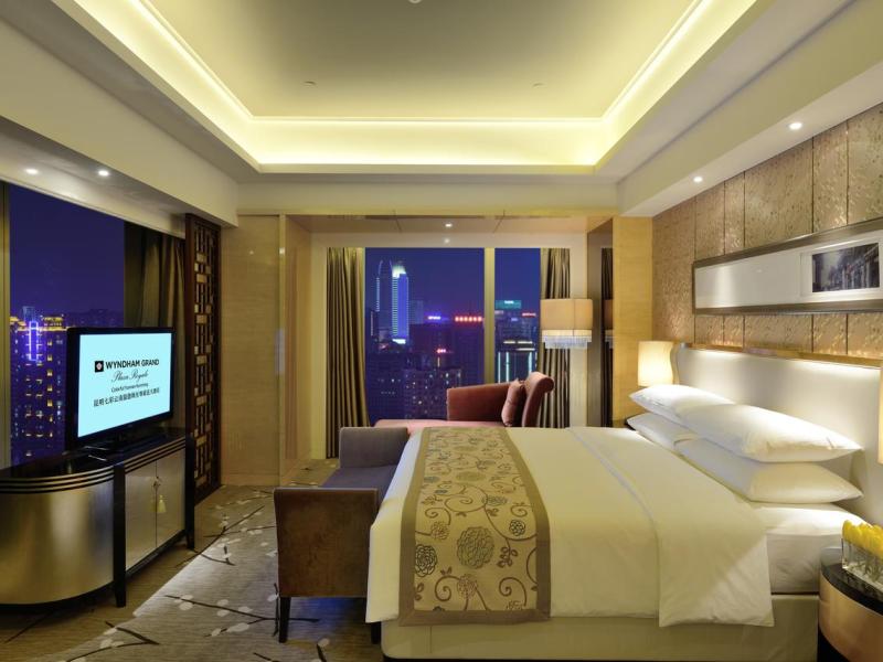 Wyndham Grand Plaza Royale Colorful Yunnan Kunming