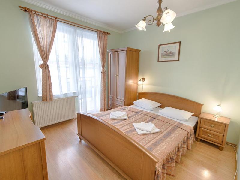 EA Hotel Derby
