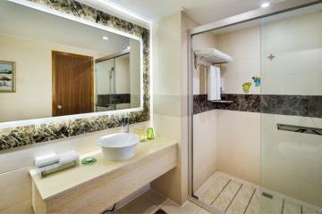 Отель J-Hotel (New building Azure Resort) Китай, Санья, фото 6