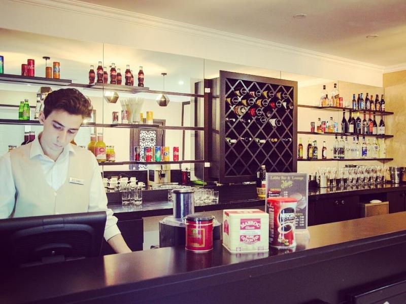 Corniche Family Hotel