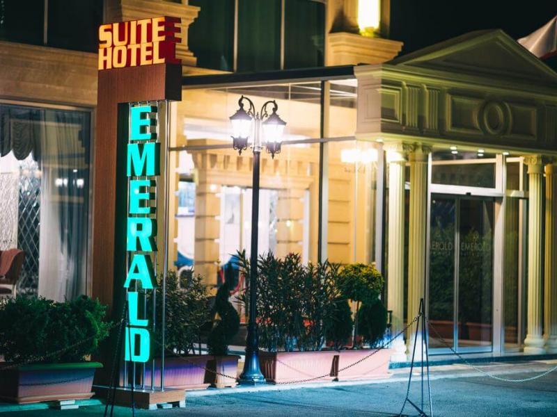 Emerald Suite Hotel