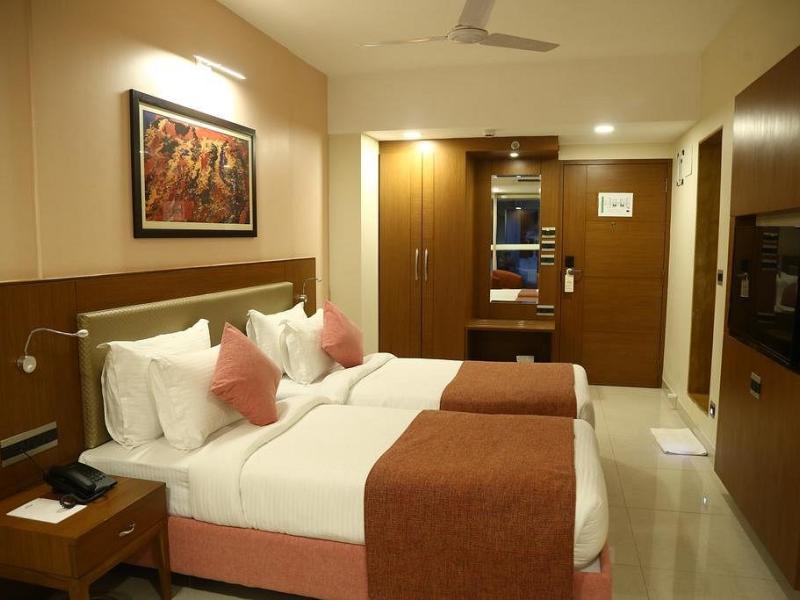 Evoke Lifestyle Candolim