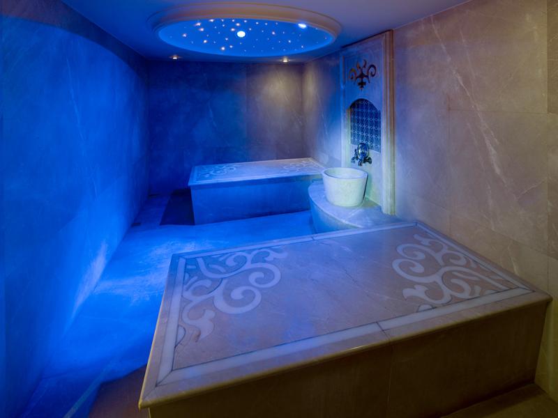 Titanic Business Golden Horn