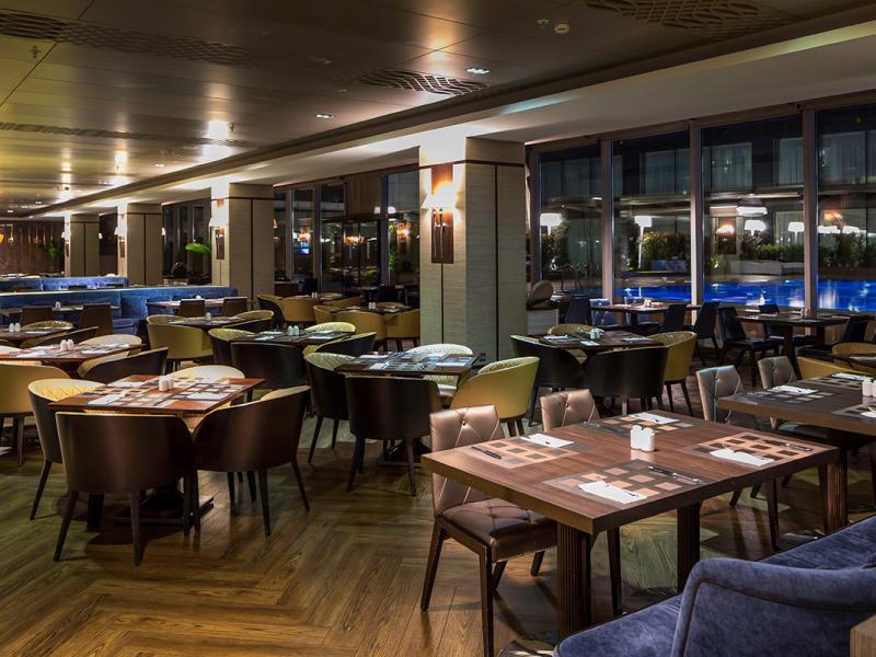 Titanic Business Golden Horn