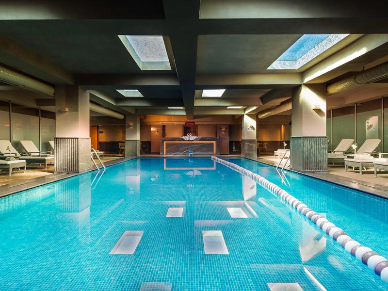 Titanic Business Golden Horn