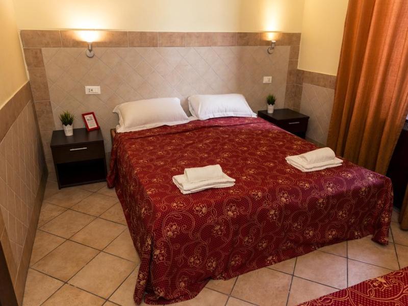 Hotel Palestro Palace