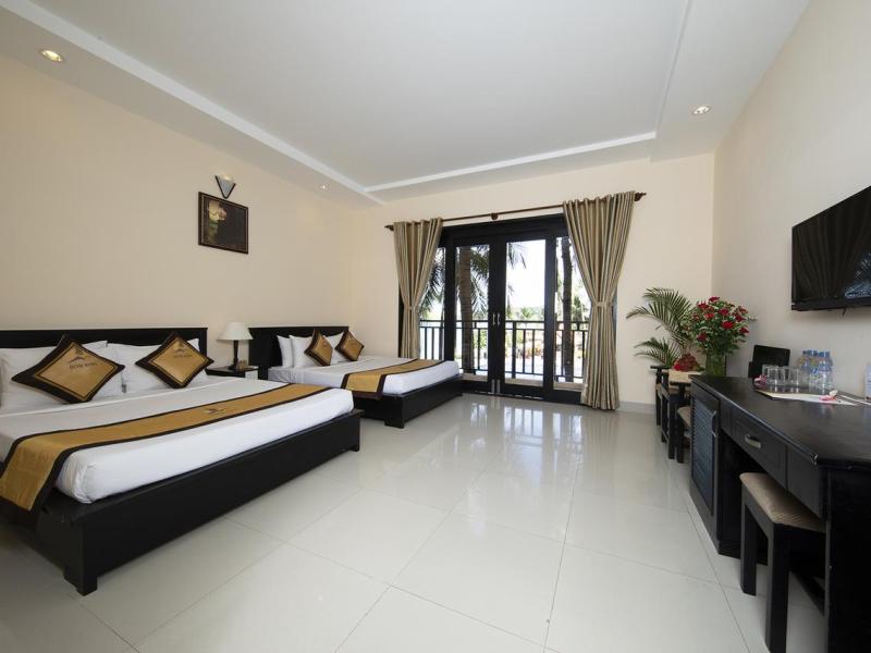 Hon Rom Central Beach Resort