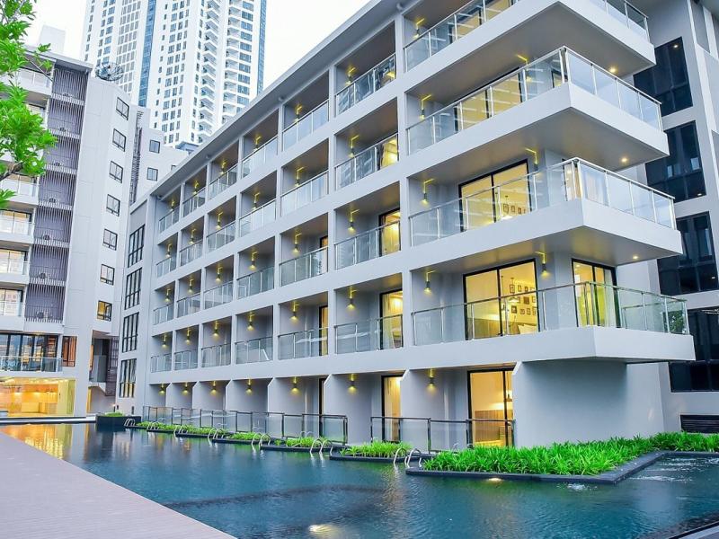 Golden Tulip Pattaya Beach Resort