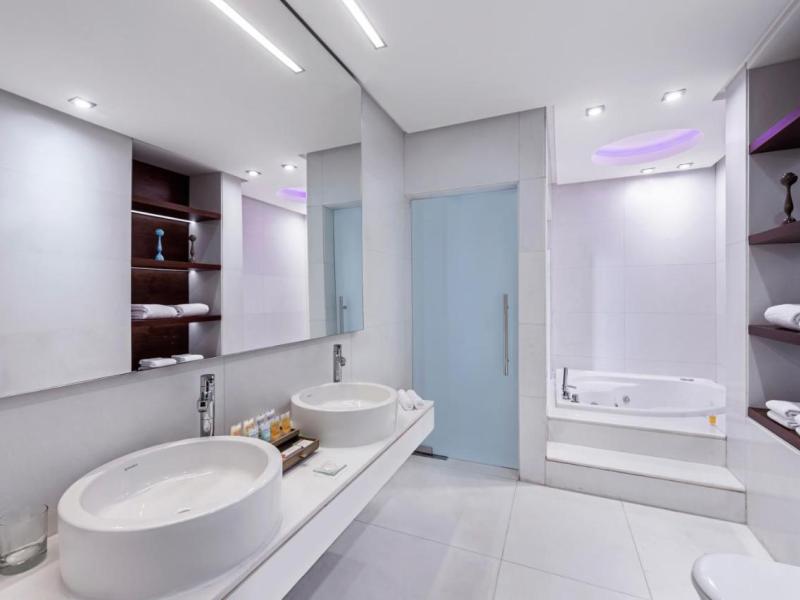 Four Points By Sheraton Doha