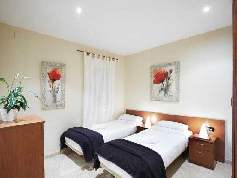 AinB Diagonal Francesc Macia Apartments