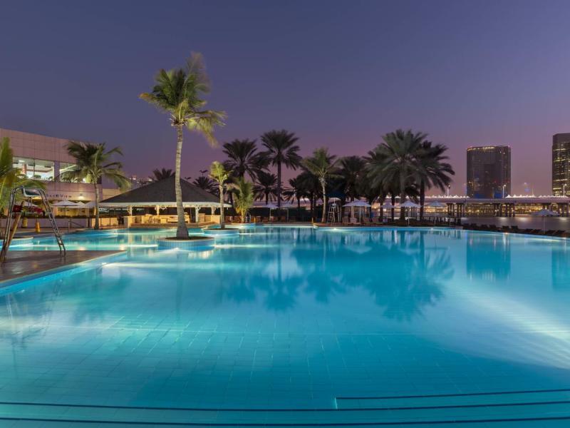 Beach Rotana - Residences