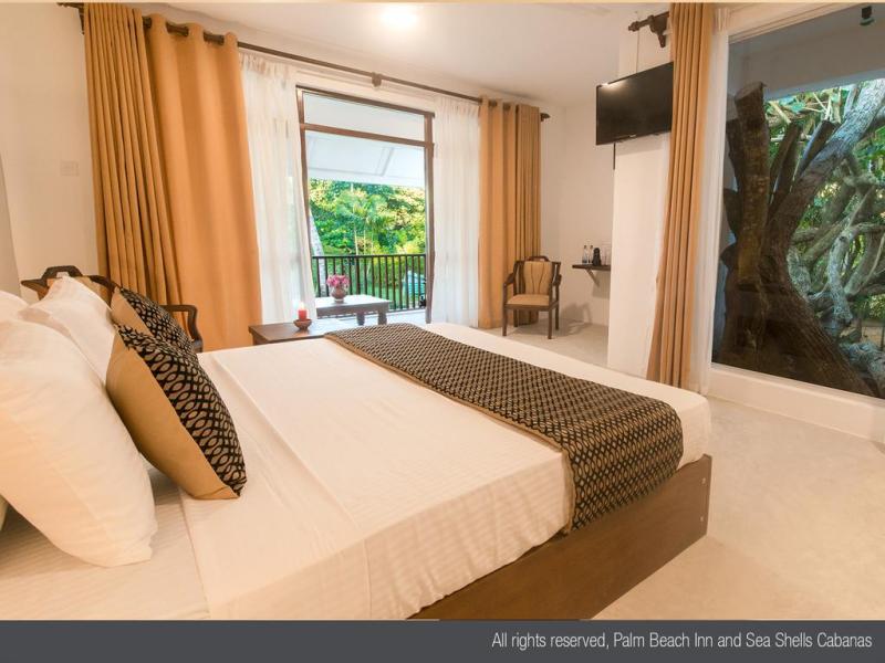 Palm Beach Inn & Sea Shells Cabanas