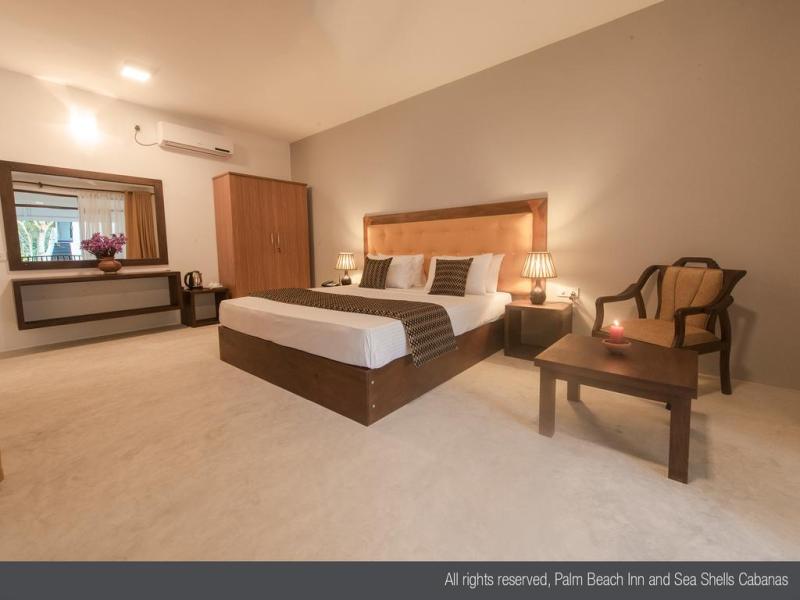 Palm Beach Inn & Sea Shells Cabanas