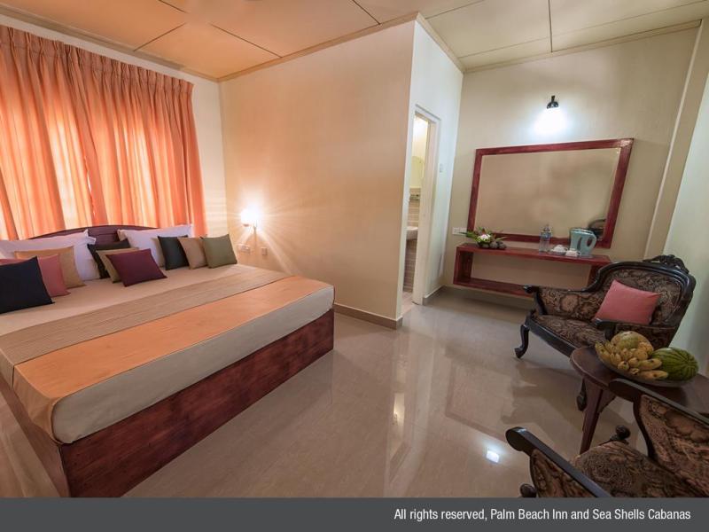 Palm Beach Inn & Sea Shells Cabanas