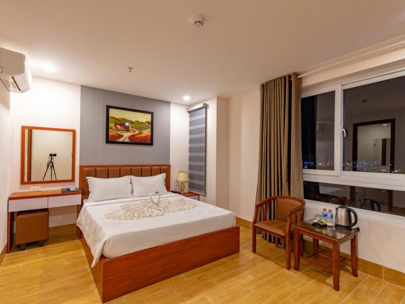 Canary Nha Trang Hotel