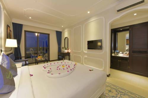  Hoi An Rosemary Boutique Hotel & Spa.