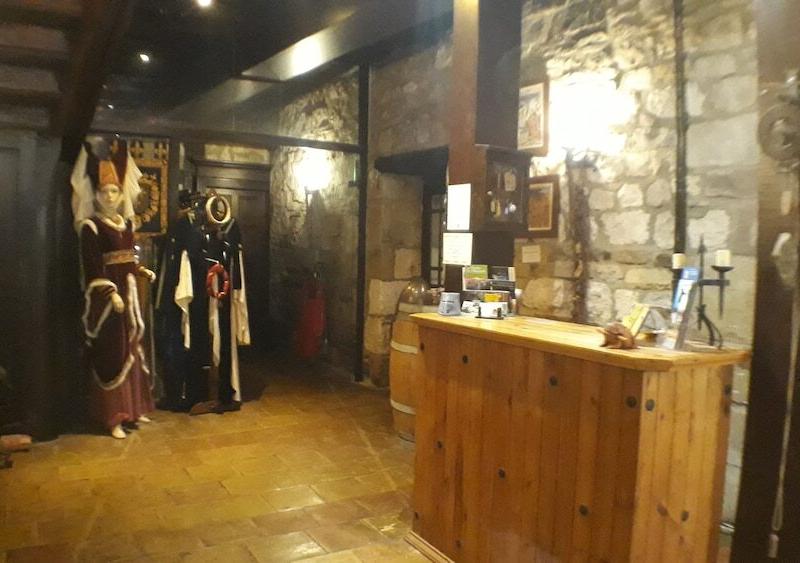 Des Chevaliers
