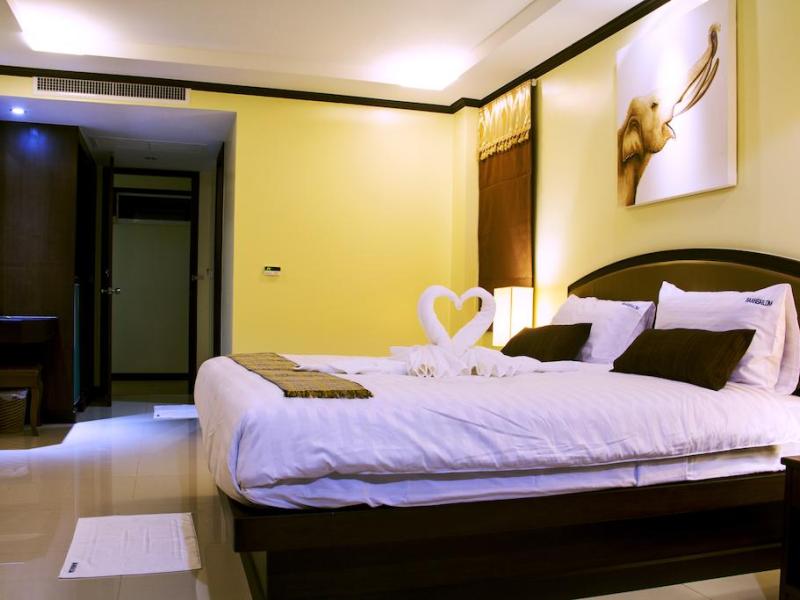 Baan Sailom Phuket Resort & Hotel