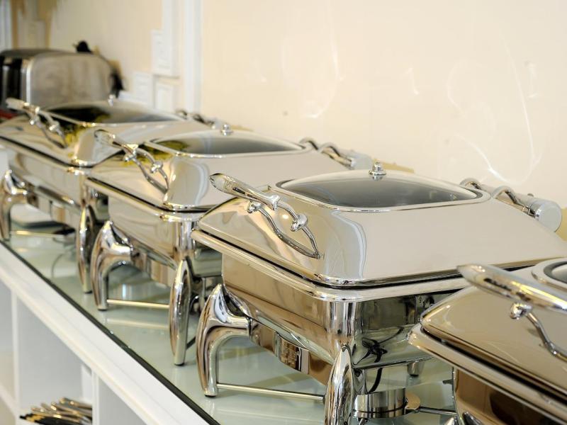 New Era Hotel & Villa