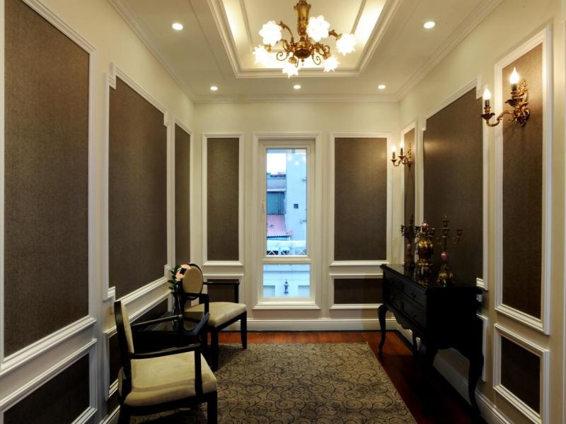 New Era Hotel & Villa