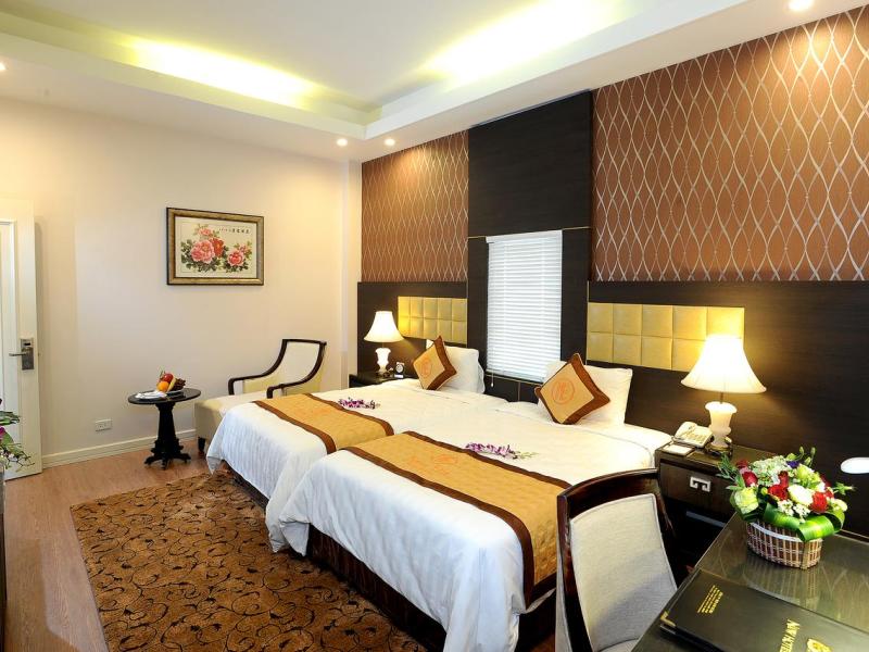 New Era Hotel & Villa