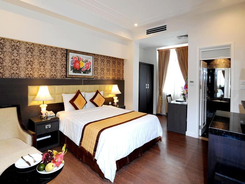 New Era Hotel & Villa