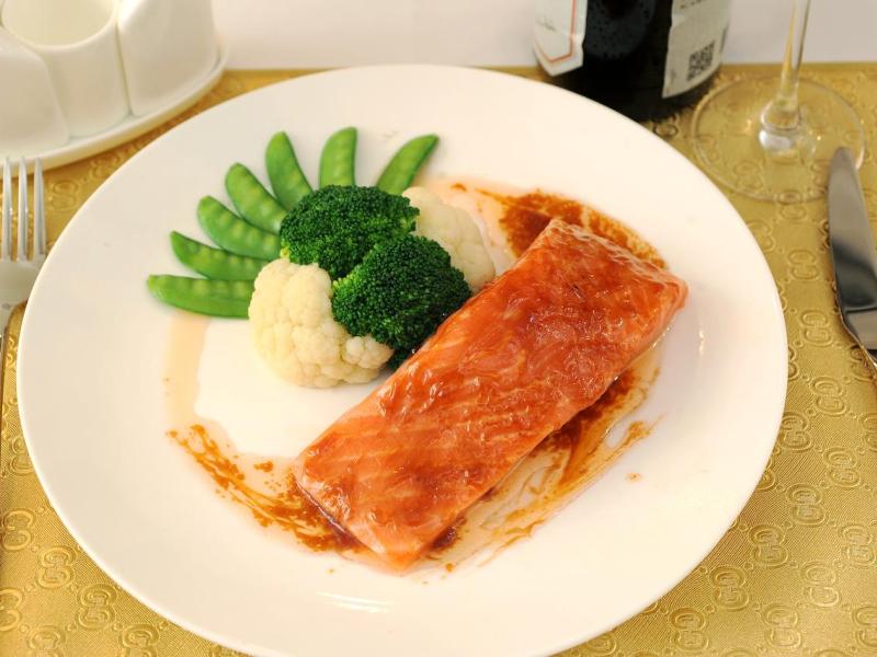 New Era Hotel & Villa