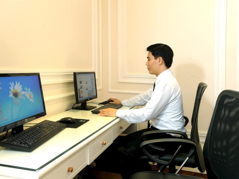 New Era Hotel & Villa