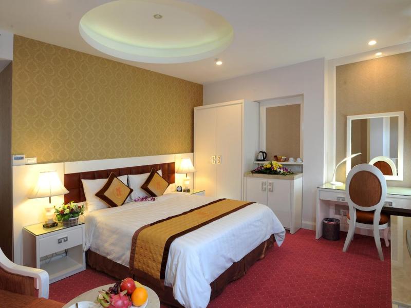 New Era Hotel & Villa