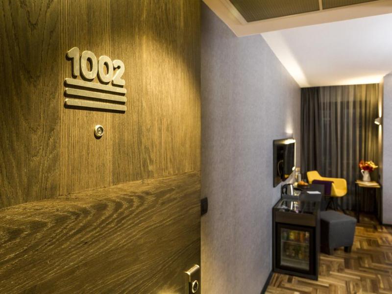 Lampa Design Hotel