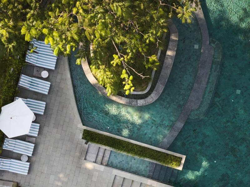 Dinso Resort & Villas Phuket Vignette Collection