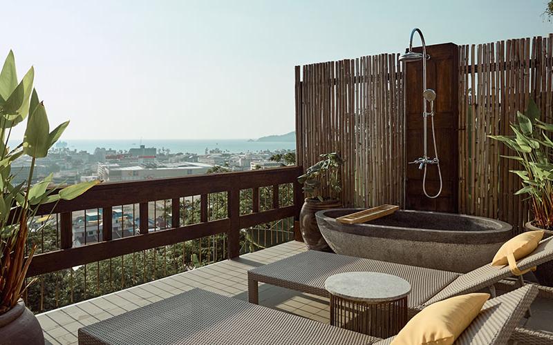 Dinso Resort & Villas Phuket Vignette Collection