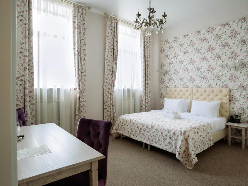 Аристократ Бутик-Отель