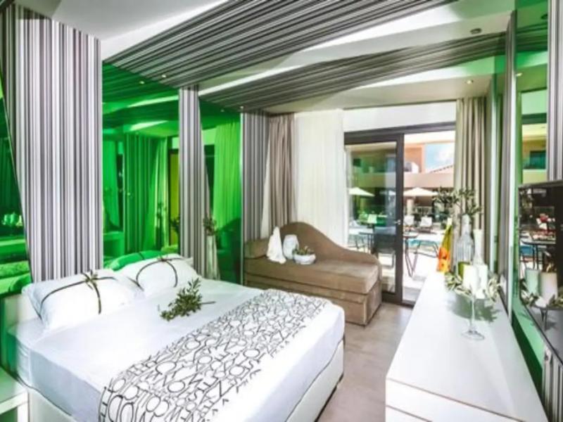 Notos Luxury Boutique Hotel