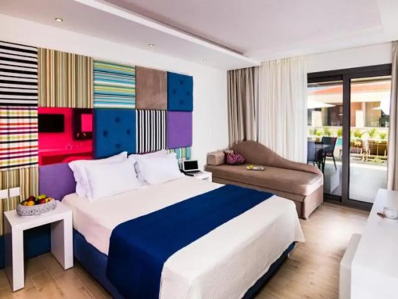 Notos Luxury Boutique Hotel