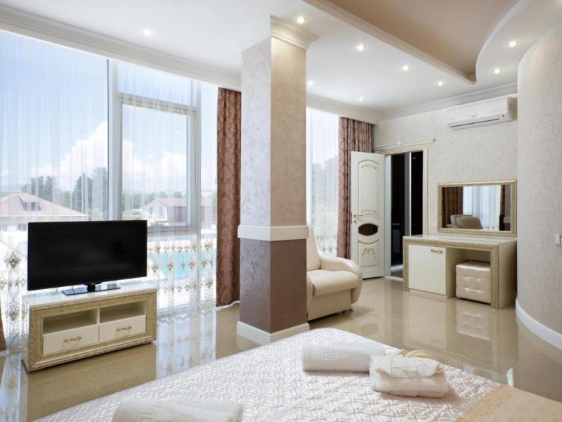 Tropicana Resort by Stellar Hotels, Adler