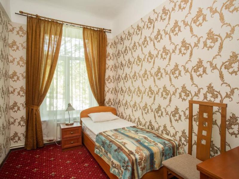 Гостиница Первомайская