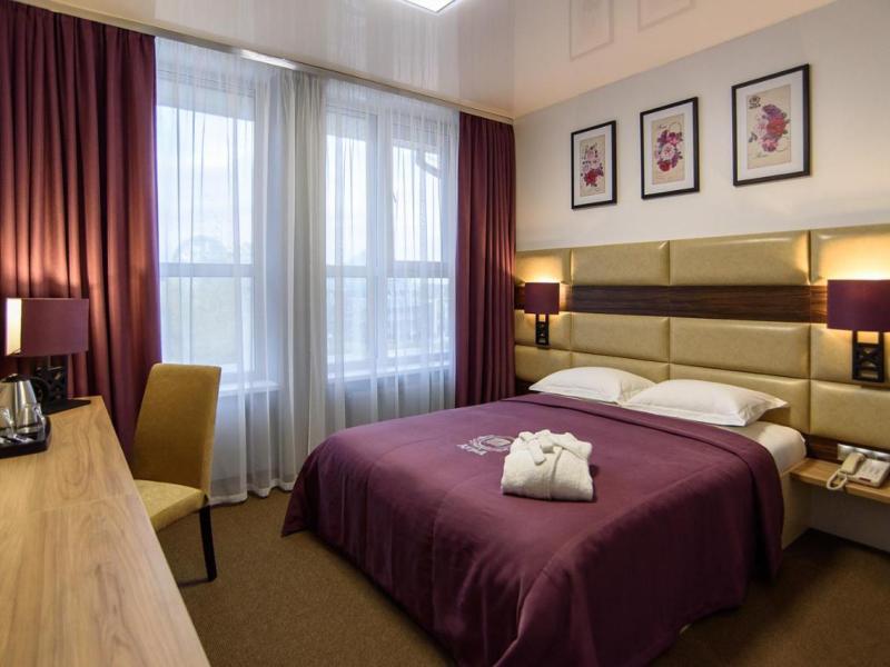 Аура City Hotel