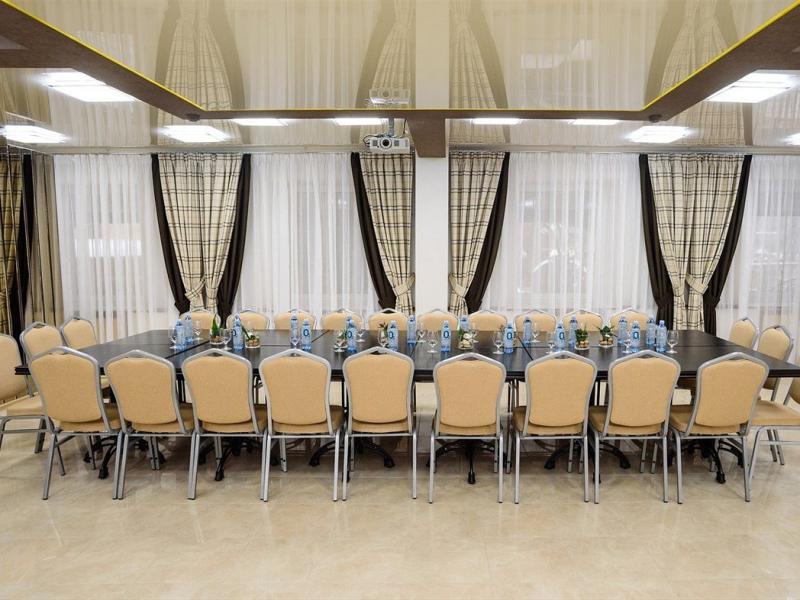 Аура City Hotel