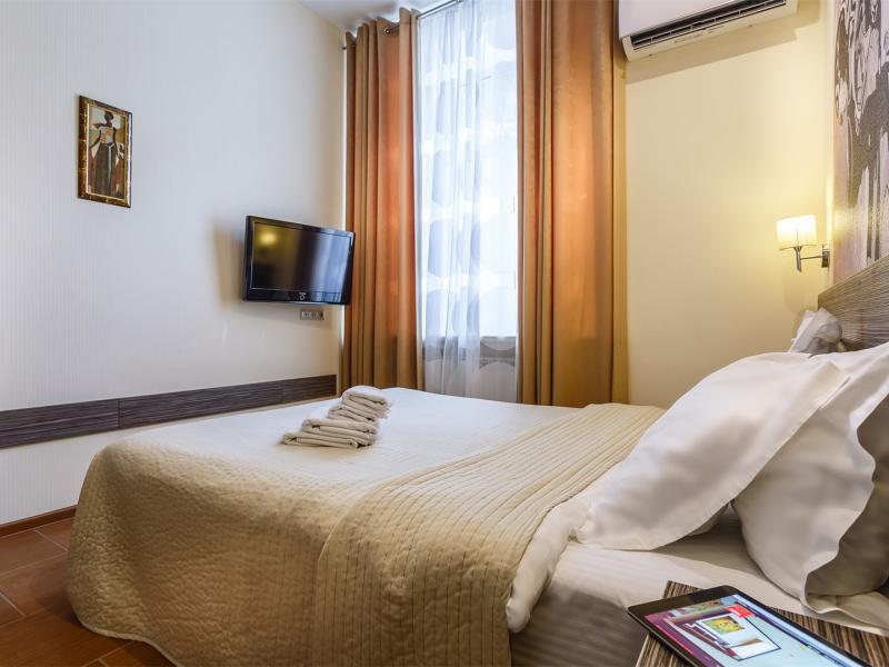 Jazz Hotel