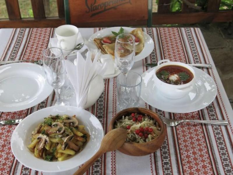 Гостиный Двор