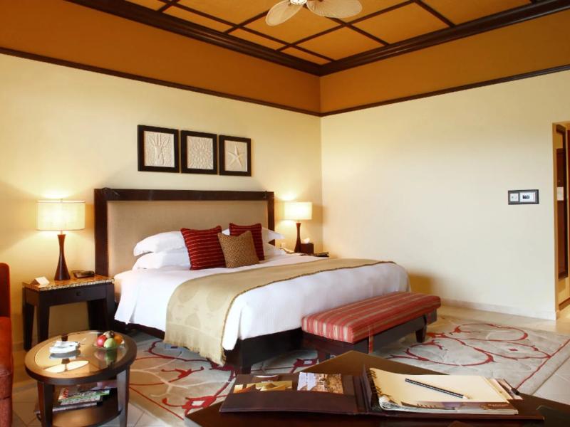 Desert Islands Resort & Spa by Anantara