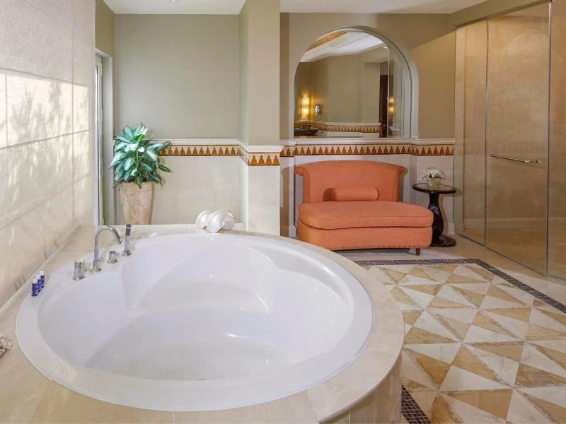 Desert Islands Resort & Spa by Anantara