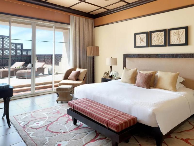 Desert Islands Resort & Spa by Anantara