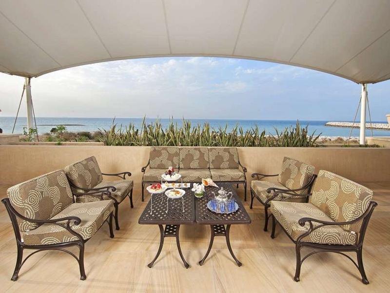 Desert Islands Resort & Spa by Anantara