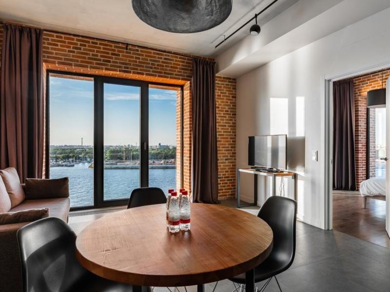 Docklands aparthotel