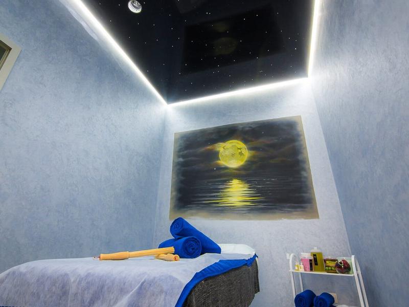 7 Avenue Hotel & SPA