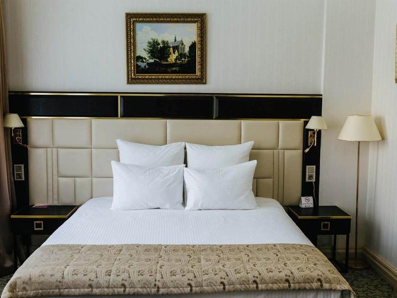 7 Avenue Hotel & SPA