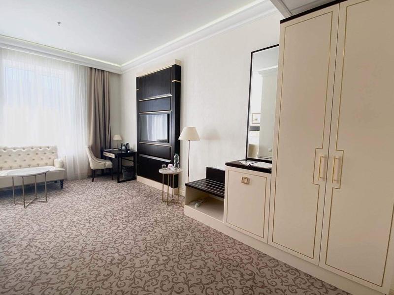 7 Avenue Hotel & SPA