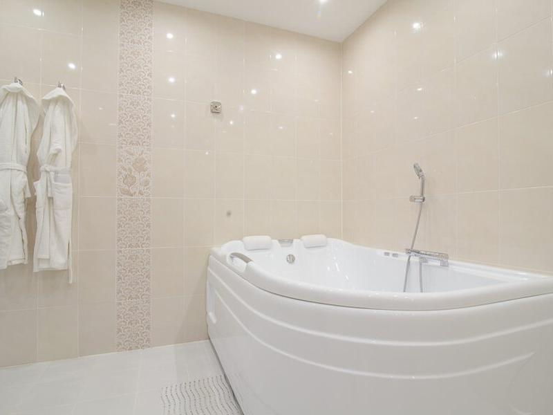 7 Avenue Hotel & SPA